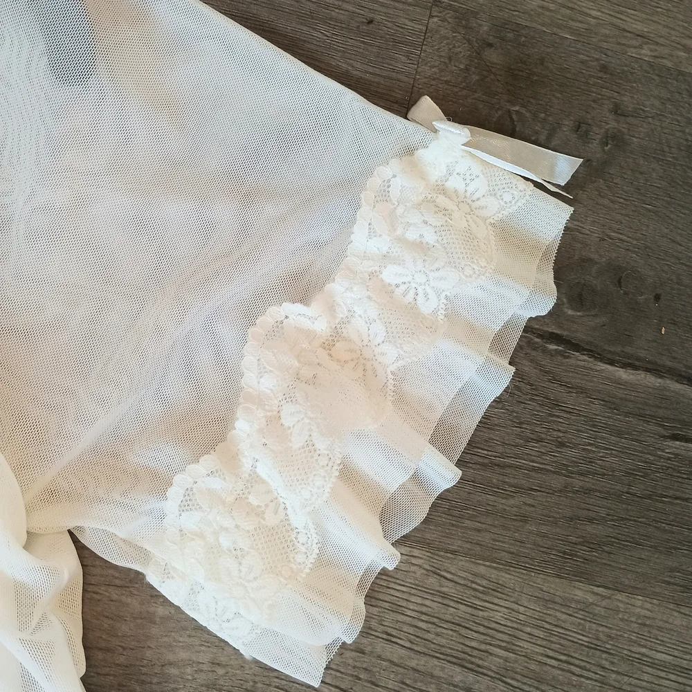 Like new, vintage style, white, double layer nightie, womens intimates, fairy - Picture 8 of 16